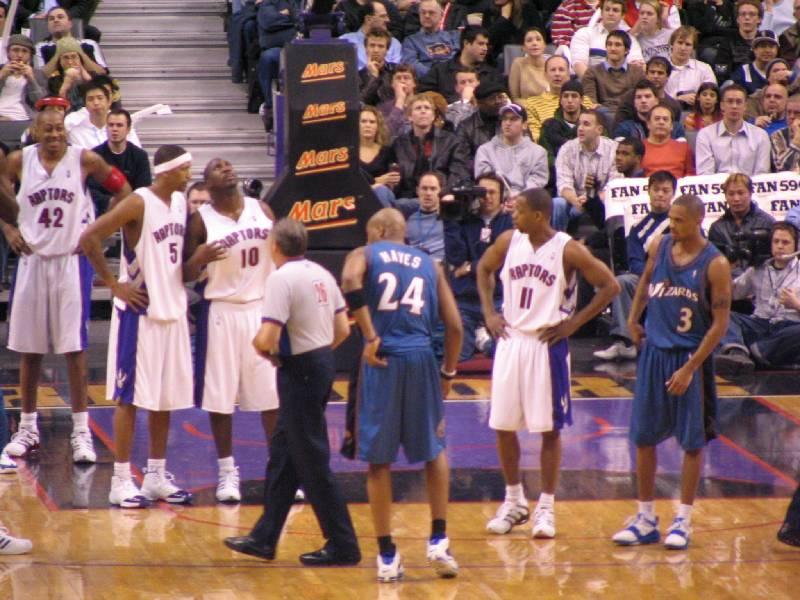 Raptors - 02.04.2005 173.jpg